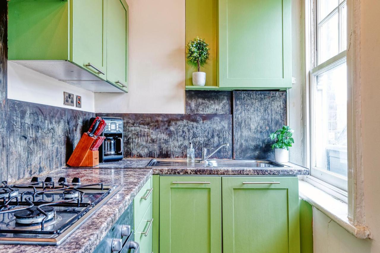 Sunny Corner Apartment In Center Of Лондон Екстер'єр фото